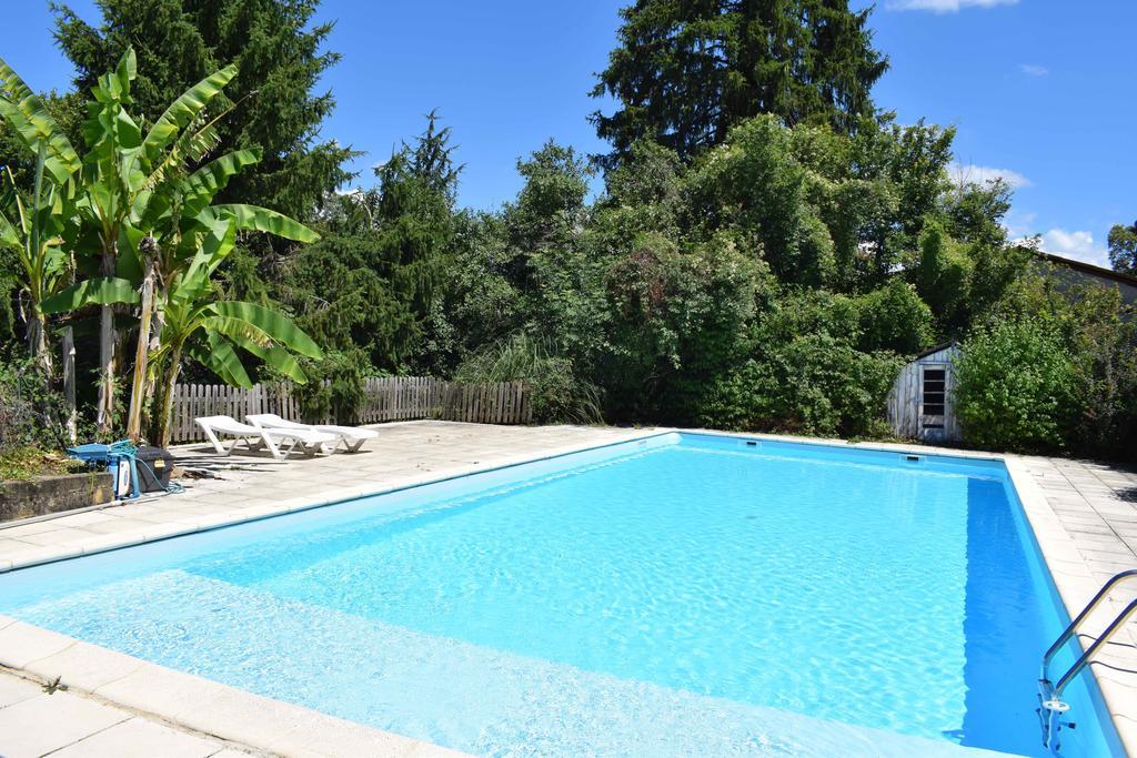 Loupiac  Camping Chez Francis Bed & Breakfast エクステリア 写真